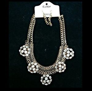 Esmor Jewelry - 3/$30 Goldtone & Rhinestone Statement Necklace Set Esmor Jewelry - 3/$30 Goldtone & Rhinestone Statement Necklace Set